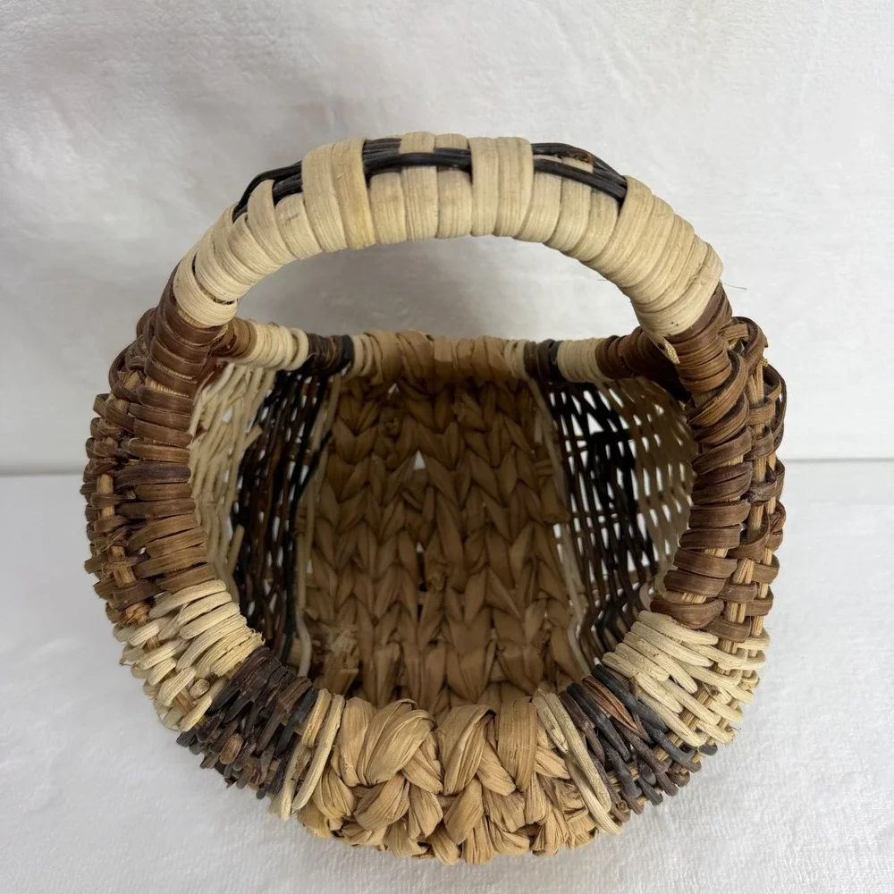 Handmade Tricolor Woven‎ Wicker Basket with Handle Rustic Brown Tan Decor